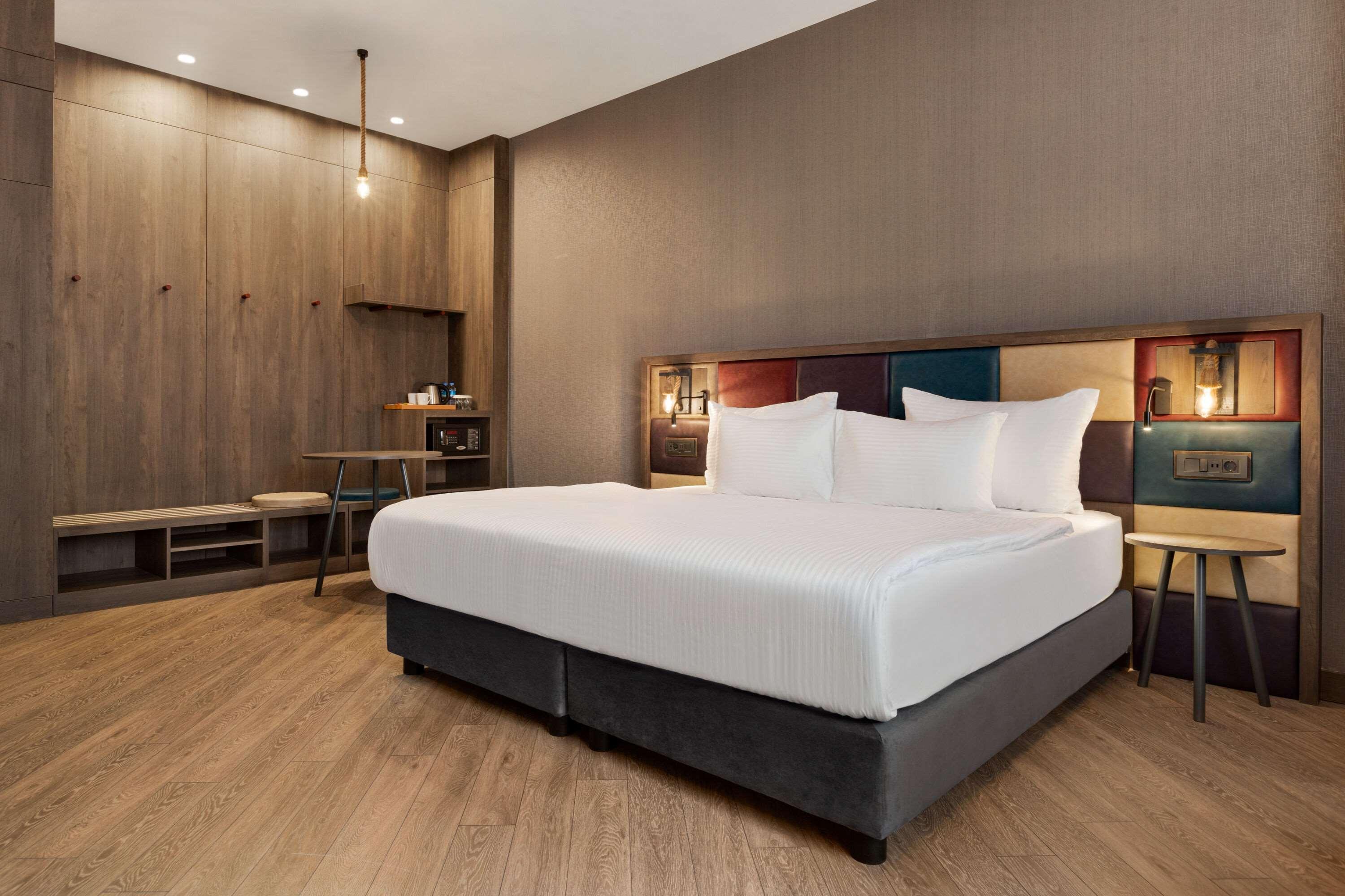Ramada Encore By Wyndham Istanbul Avcilar Екстериор снимка